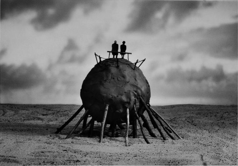 © Gilbert Garcin