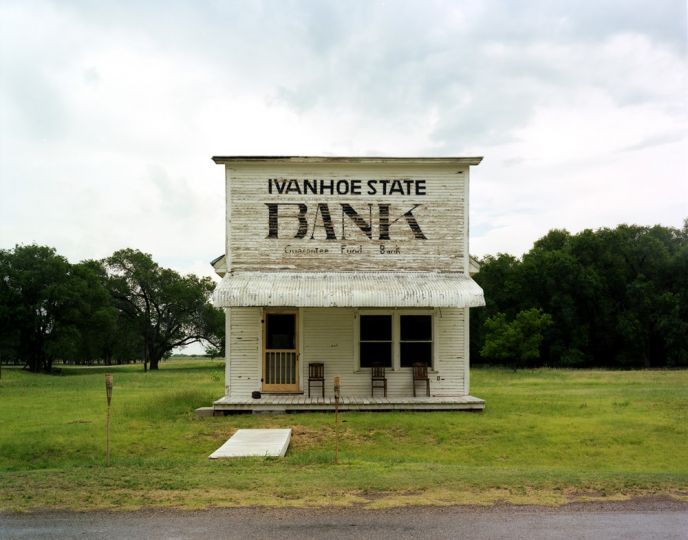 Ivanhoe State Bank, Lipscomb, 2010,  © Peter Brown, courtesy PDNB Gallery, Dallas, TX