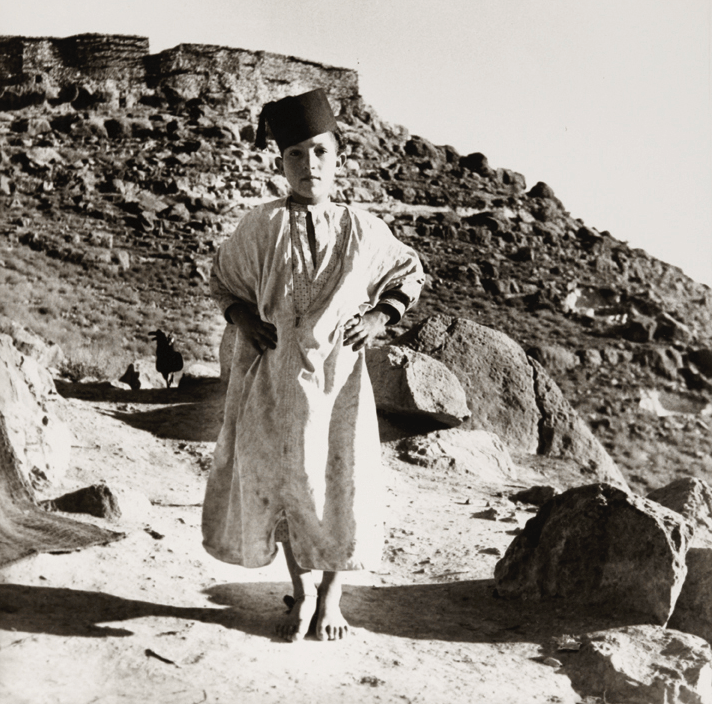 Jeune garçon (Brahim) le jour de sa circoncision, Ouled Abderrahmane, septembre 1935 © Germaine Tillion