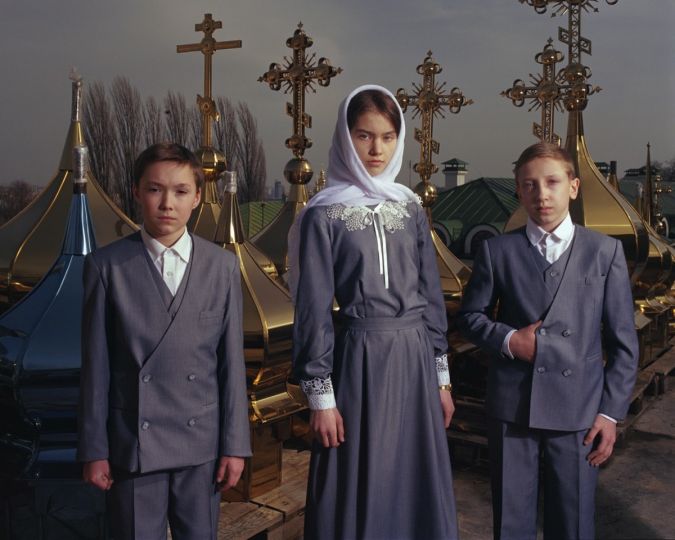 The Choir at Kiev Pechersk Lavra Orthodox Church (Moscow Patriarchate), 2017 © Mark Neville