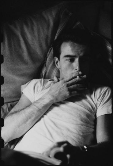 From “Montgomery Clift Glamour Boy in Baggy Pants”, 1949 © Stanley Kubrick estate
