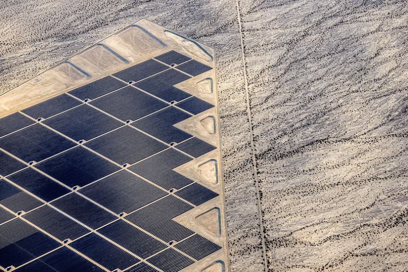 Changing Perspectives - Renewable Energy and the Shifting Human Landscape © Jamey Stillings