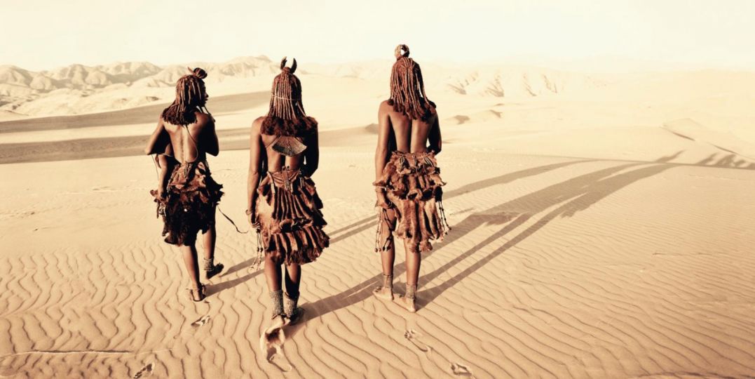 IV 52 - Hartmann Valley, Cafema - Namibia, 2005 © Jimmy Nelson