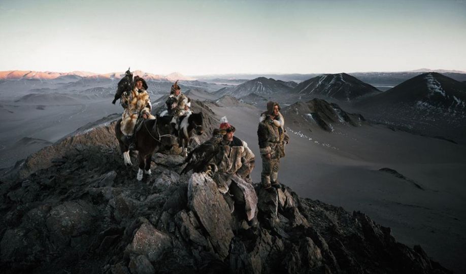 VI 32 - Xardembek, Xasn, Sani, Kemi - Songinst - Mongolia, 2011 © Jimmy Nelson