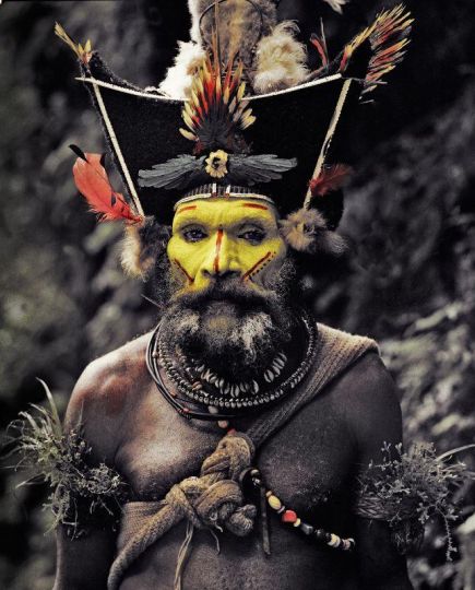 XV 65 - Kati Hirawako - Huli Wig men - Ambua Falls, Tari Valley - Papua New Guinea, 2010 © Jimmy Nelson