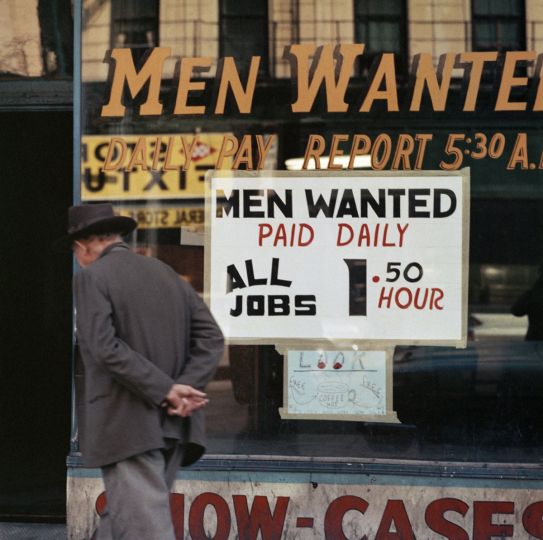 ‘Men Wanted Shopfront, Chicago, 1966’ © Mario Carnicelli