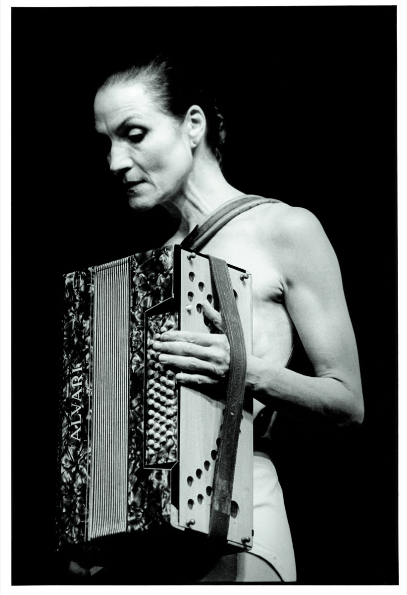 Guy Delahaye : « Pina Bausch is a myth » - The Eye of Photography