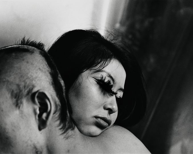 Shomei Tomatsu - Blood and Roses, Shinjuku, Tokyo, 1962 Collection of the estate Shomei Tomatsu – INTERFACE, Okinawa © Shomei Tomatsu –INTERFACE / Courtesy of Taka Ishii Gallery Photography / Film
