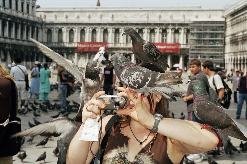 ITALY. Venice. 2005. ‘Small World’ © Martin Parr / MAGNUM PHOTOS / www.dewilewis.com