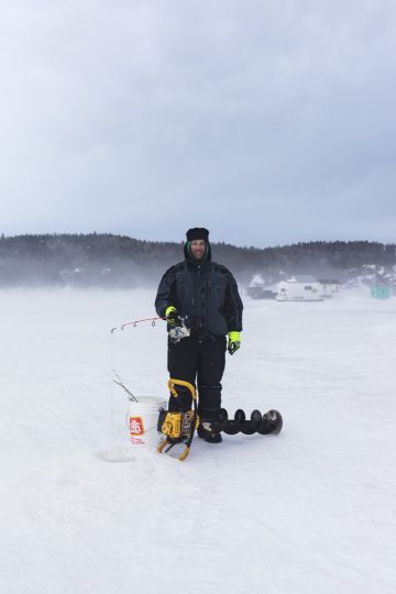 Tristan Pereira, Ice fishing - The Eye of Photography Magazine