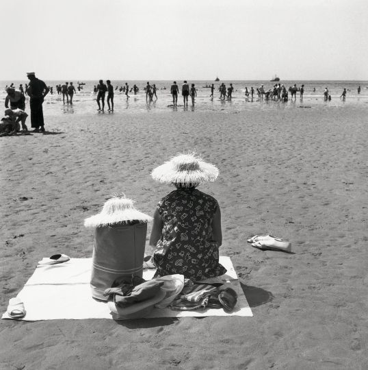 Let's Go See the Sea with Doisneau - The Eye of Photography Magazine