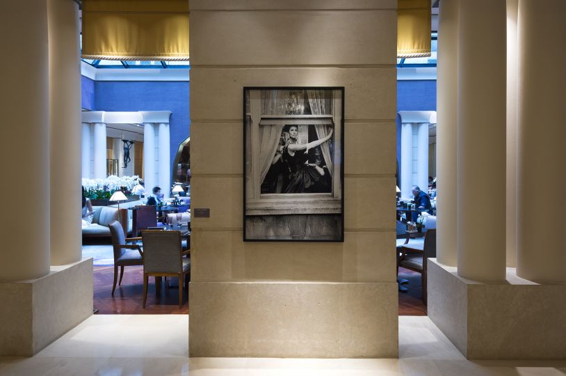 Vive la Mode - Park Hyatt Paris-Vendôme © Nicola Erni Collection