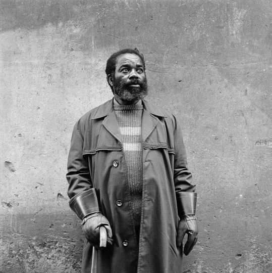 David Goldblatt, A flat cleaner going for a walk on his afternoon off, Hillbrow, 1972