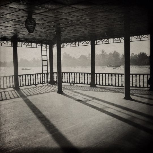 Lointains Souvenirs © FLORE