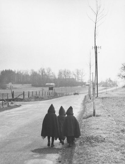Willy Ronis | Le nu provençal - Gordes, été (1949