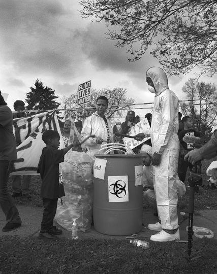 LaToya Ruby Frazier Students and Residents outside Northwestern High School (est. 1964) awaiting the arrival of President Barack Obama, May 4th 2016, II, 2016 / 2017 Gelatin silver print 24 x 20 inches All images courtesy of the artist and Gavin Brown's enterprise, New York / Rome.