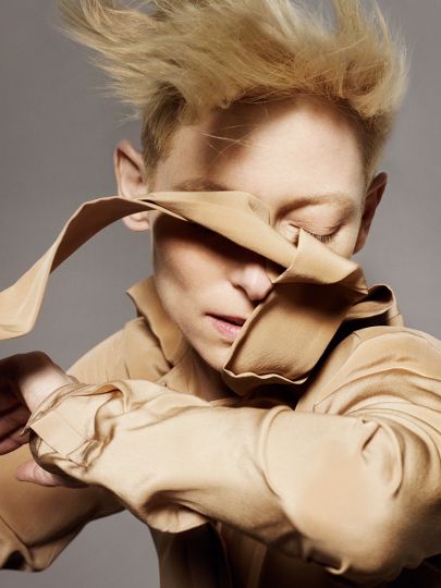 (eyes closed) © Jan Welters Tilda Swinton, Paris 2010