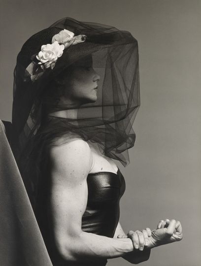 Lot 185: Robert Mapplethorpe, Lisa Lyon, oversized silver print, 1980-82. Estimate $50,000 to $75,000. - Courtesy Swann Auction Galleries
