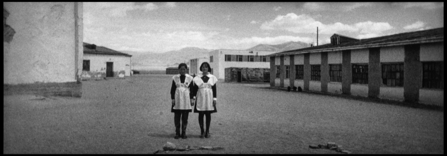 DELUUN, (HAÏKUS MONGOLS),1999. Tirage argentique, format 10 x 26,5 cm