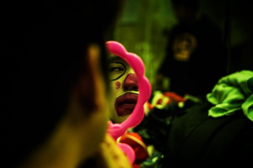 Behind the scenes #39, 2016 © Sergey Melnitchenko – Courtesy f22 foto space