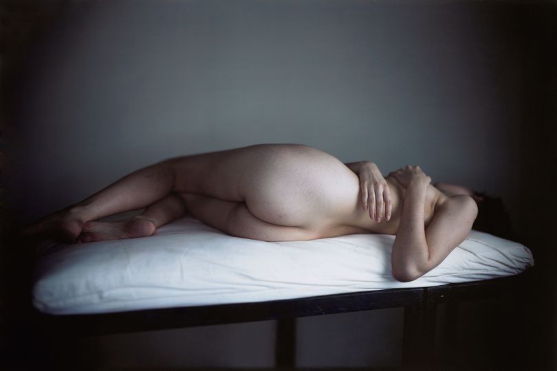 Richard Learoyd  - A la manera d´Ingres, 2011
A la manera de Ingres
After Ingres
Fotografia única en paper Ilfochrome
121,9 × 188 cm
Pier 24 Photography, San Francisco 