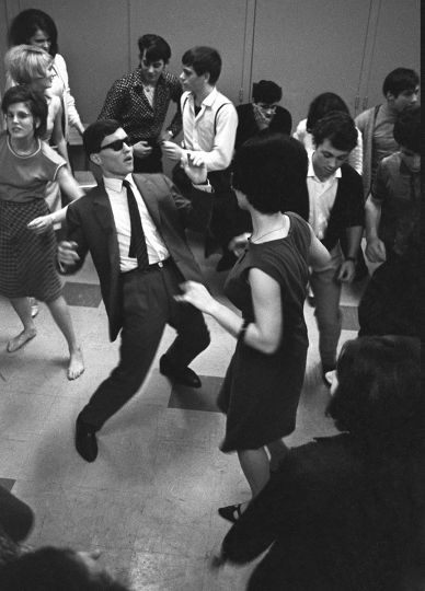 Lagrange's Streets © Vladimir Lagrange – Courtesy Lumiere Brothers Photography Center