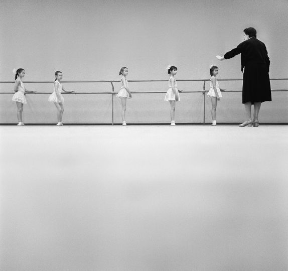 Lagrange's Streets © Vladimir Lagrange – Courtesy Lumiere Brothers Photography Center