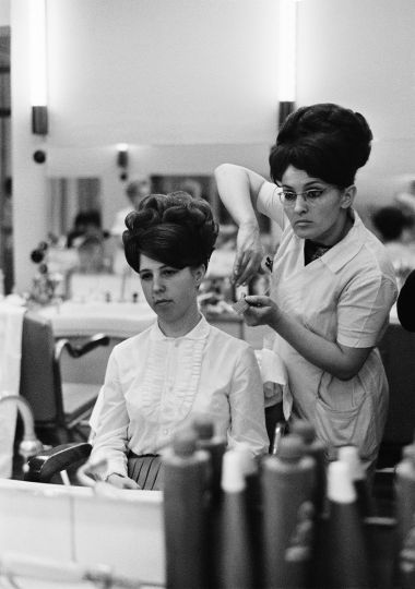 Lagrange's Streets © Vladimir Lagrange – Courtesy Lumiere Brothers Photography Center