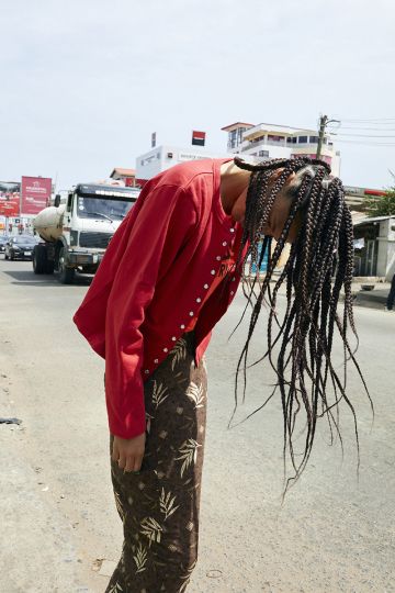 Juergen Teller Binx, Accra, Ghana, 2019 © Juergen Teller All Rights Reserved - Courtesy Suzanne Tarasieve, Paris