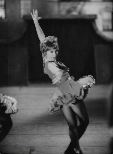 Shirley McClaine dans 