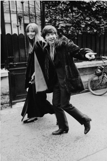 David Bailey, star photographer, with top model Penelope Tree, his muse and friend, London, England, 1968 © Michael Friedel