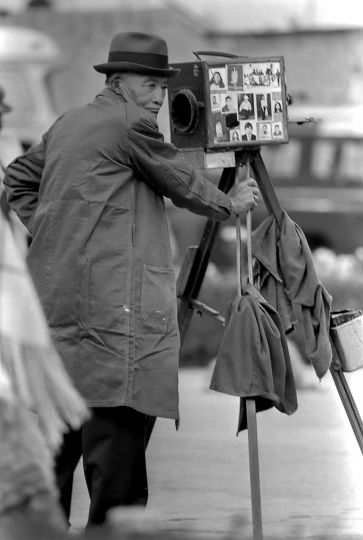 © Javier Molina – Courtesy Albumen Gallery