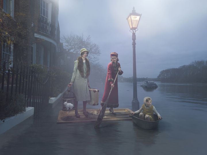 Escaping the Flood © Julia Fullerton-Batten