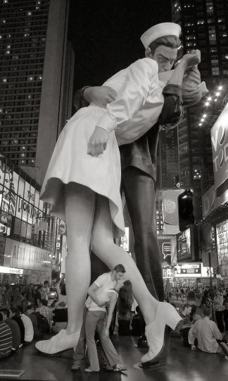 © Abe Frajndlich
