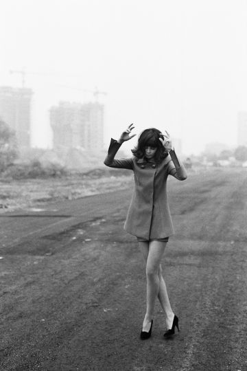 Stephanie Pfriender Stylander Alena, The Neighborhood, Milan, 1991 © Stephanie Pfriender Stylander / Courtesy Staley-Wise Gallery, New York
