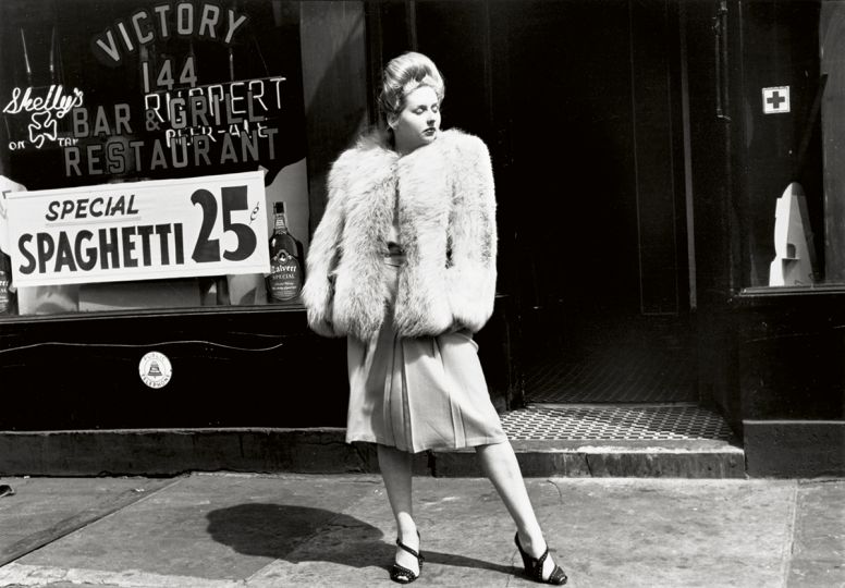 Helen Levitt, New York, ca. 1940
Film Documents LLC © Film Documents LLC / courtesy Galerie Thomas Zander,
Cologne