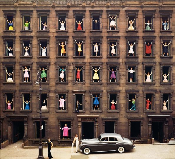 Ormond Gigli
Girls in the Windows, New York City
Signed, dated and numbered 50/75 in ink on the recto; signed,
titled, dated and numbered 50/75 in ink on the verso.
Chromogenic print, printed later.
49½ x 49½ in. (125.7 x 125.7 cm)
1960
Estimate $30,000 — 50,000