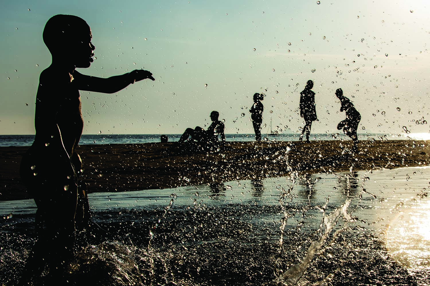 Sandra Cattaneo Adorno : Águas de Ouro - The Eye of Photography Magazine