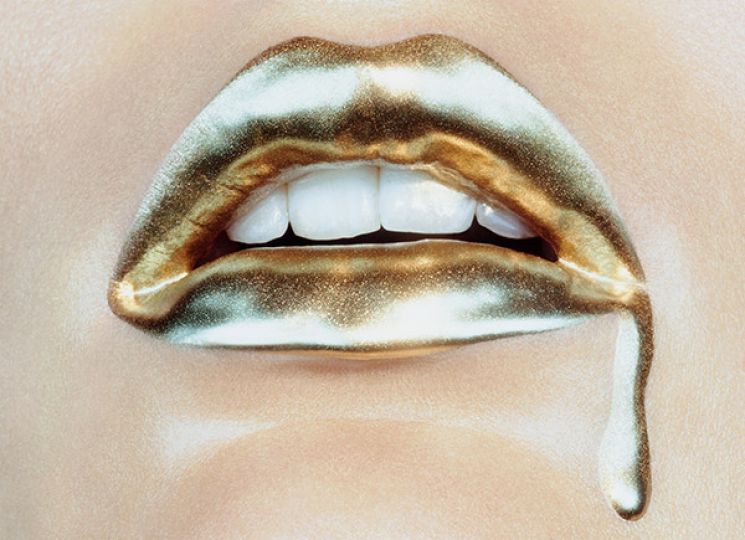BOLD GOLD #2 © MILES ALDRIDGE – COURTESY THE AGENTS CLUB