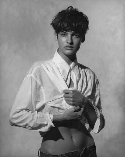 Linda Evangelista, Vogue Italia, Pin-up Studio, Paris 1988 © Peter Lindbergh Estate / courtesy Schirmer/Mosel