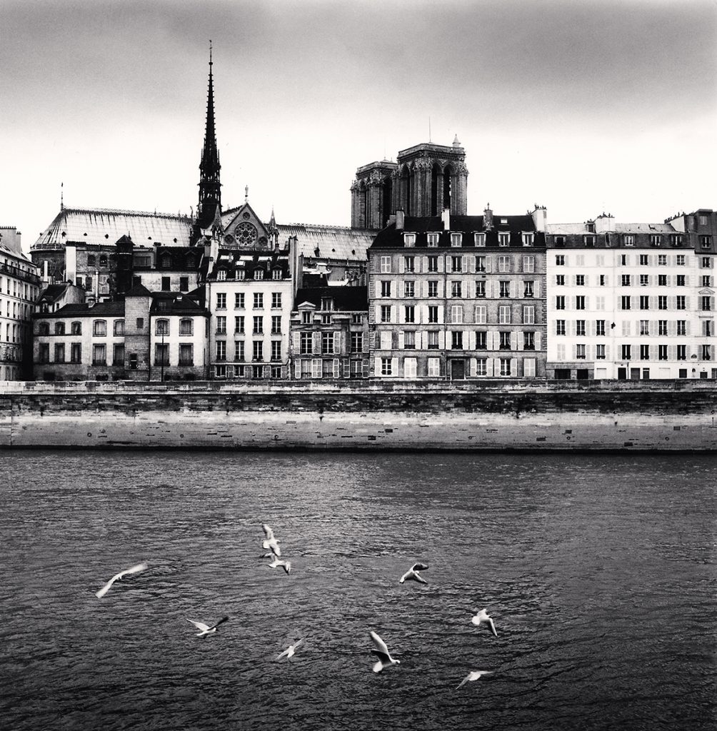 Nazraeli Press : Michael Kenna : Notre-Dame de Paris - The Eye of
