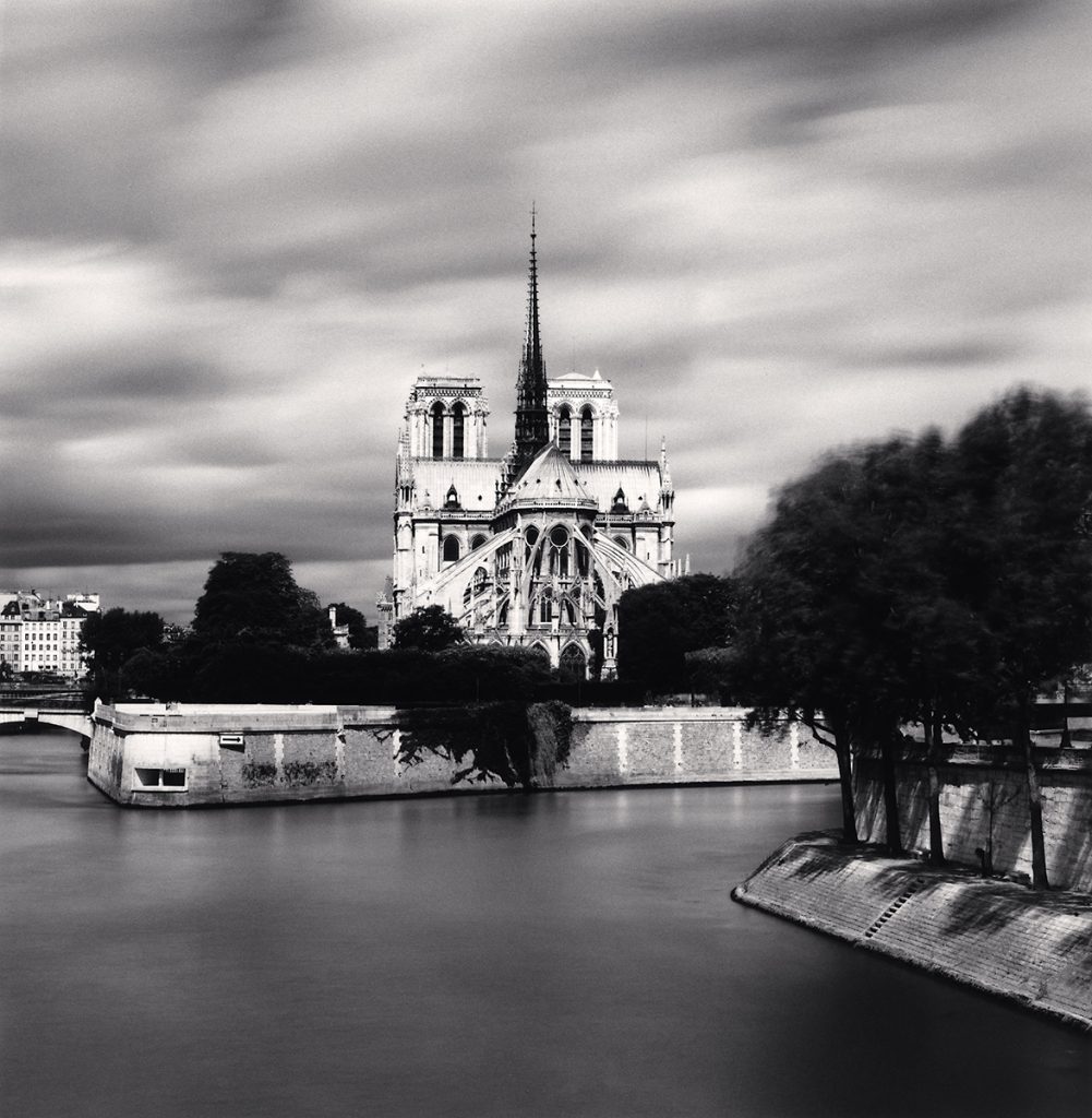 Nazraeli Press : Michael Kenna : Notre-Dame de Paris - The Eye of 