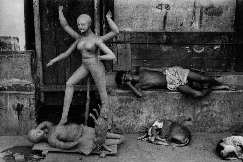 Préparatifs du festival de Kali à Calcutta
Inde, 1956
© Marc Riboud / Fonds Marc Riboud au MNAAG