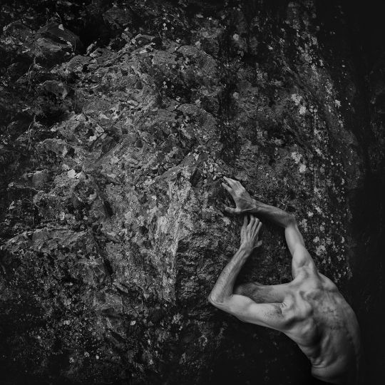 Between Moment & Soil © Babak Haghi