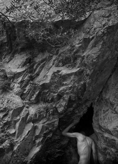 Between Moment & Soil © Babak Haghi