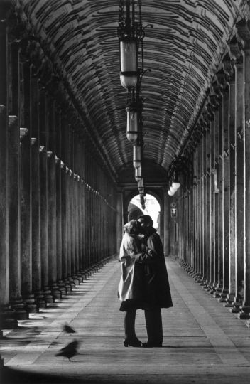 Gianni Berengo Gardin - Venice, 1959 © Gianni Berengo Gardin/Courtesy Peter Fetterman Gallery