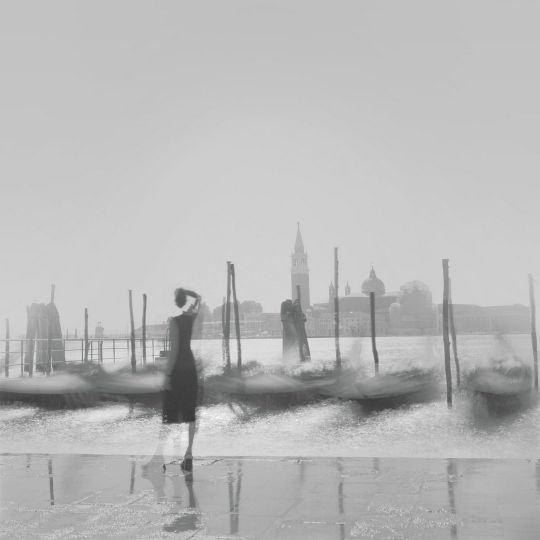 Gondolas. From the series Venice, 2001 © Alexey Titarenko – Courtesy ROSPHOTO