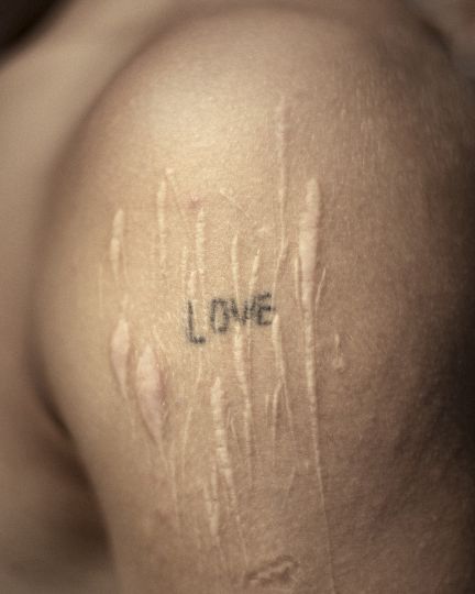 Les Chants de L’asphodèle - Kara Tepe - 2020 - Lesbos - ©Mathias Benguigui et Agathe Kalfas