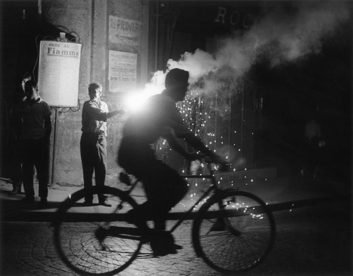 Naples, 1955 © Sabine Weiss