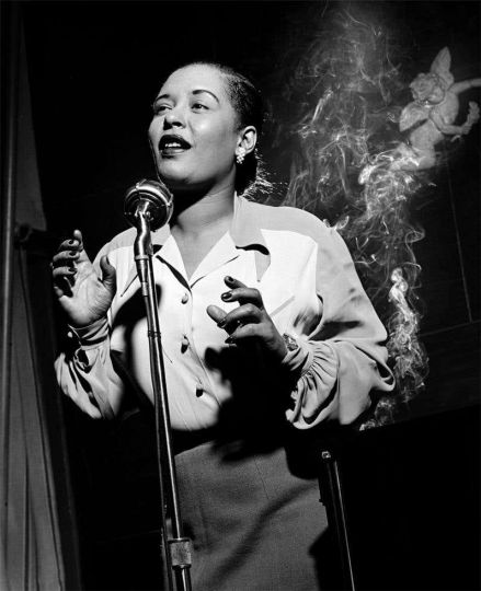 Herman Leonard (1923-2010)
Billie Holiday, New York City, 1949
© Estate of Herman Leonard/Courtesy Peter Fetterman Gallery